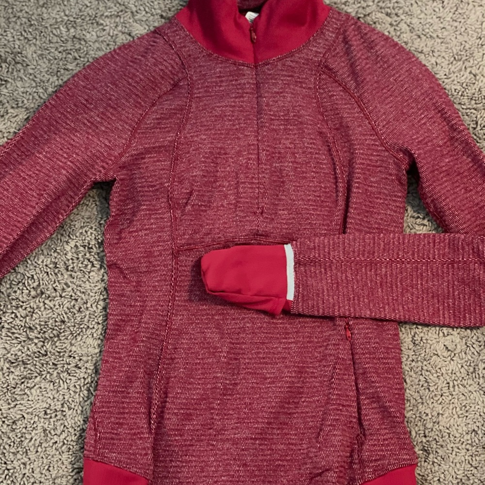 Lululemon pullover half zip